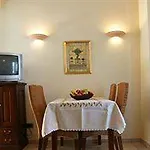 Harmony Apartmanhotel 4*