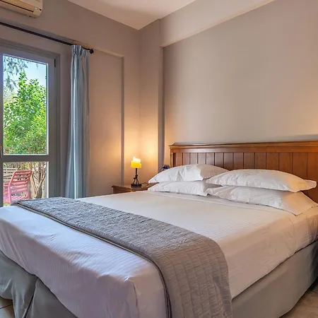 Aparthotel Harmony 4*