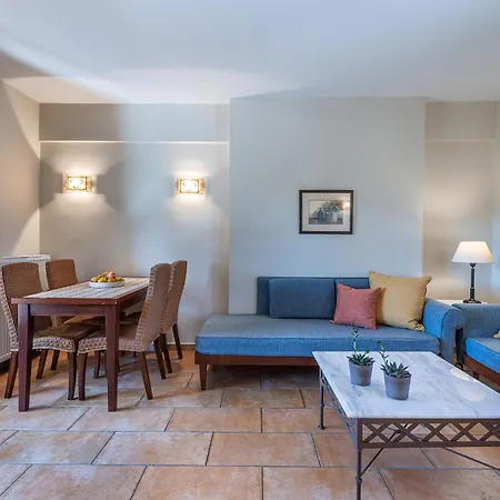Aparthotel Harmony Selianítika