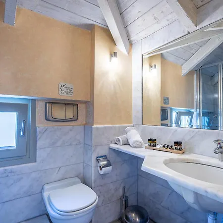 Harmony Aparthotel 4*