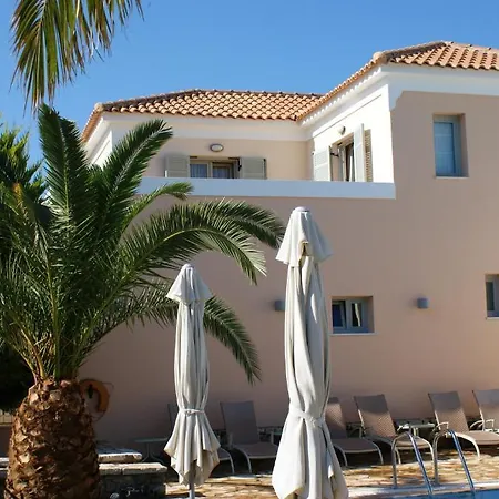 Harmony Aparthotel 4*
