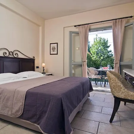 Aparthotel Harmony 4*