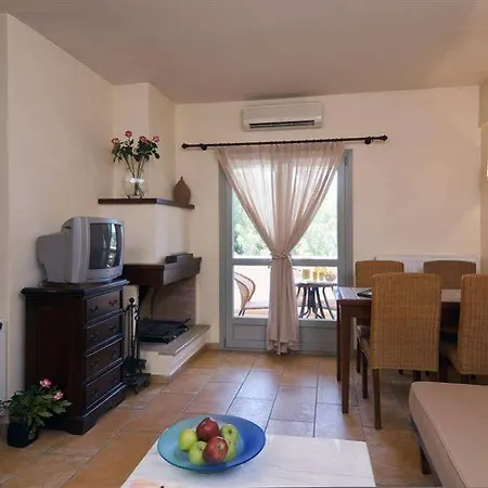 Lägenhetshotell Harmony Selianítika