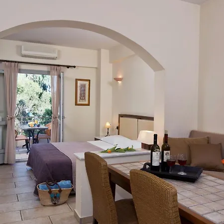 Aparthotel Harmony 4*