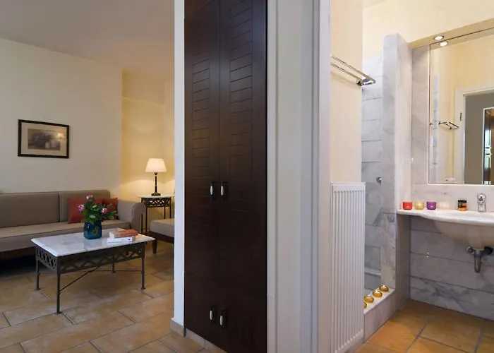 Harmony Aparthotel 4*